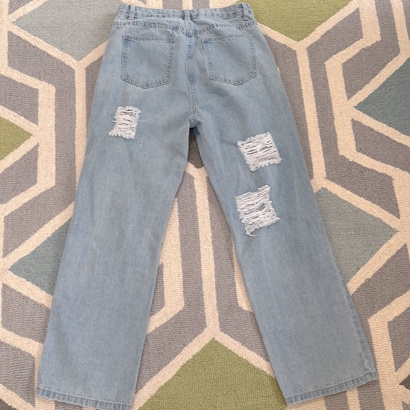 SHEIN Ripped Baggy Jeans, size M (6) - Picture 6 of 7